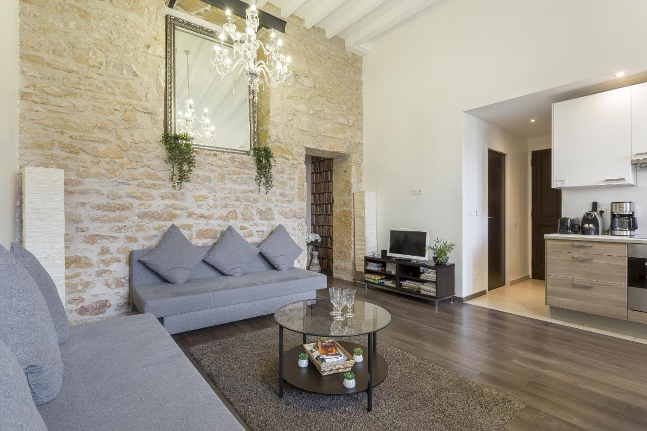 LE JACQUARD Appartement Garage Lyon Centre pour 2 à 8 pers Contact O66I4O9II9 Exterior foto